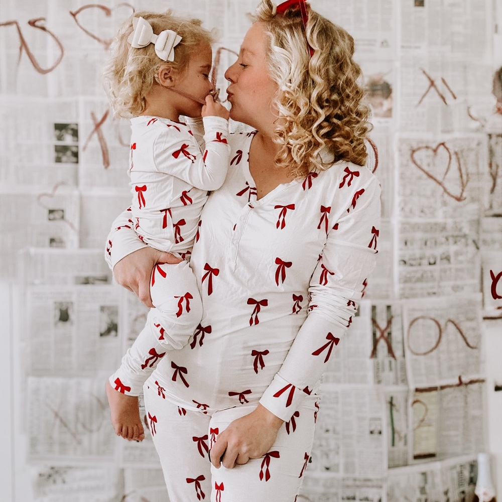 Red Bow Forever French Adult PJs size L